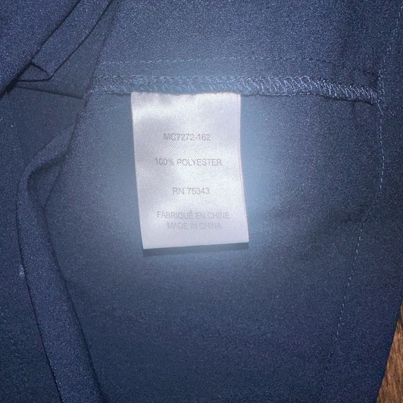 Saint Tropez West Women’s Sleeveless Rhinestone Blouse Navy Size Medium - Picture 4 of 4